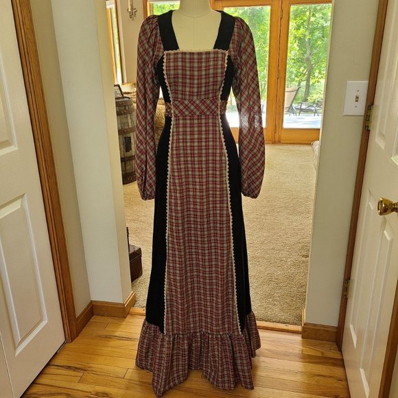 Jody T Dresses & Skirts - Vintage Jody T Prairie plaid apron maxi dress